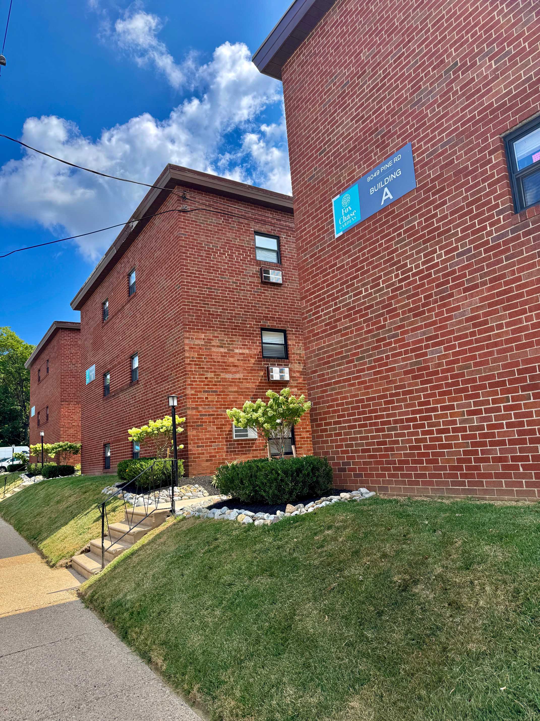 Fox Chase Gardens – photo 1