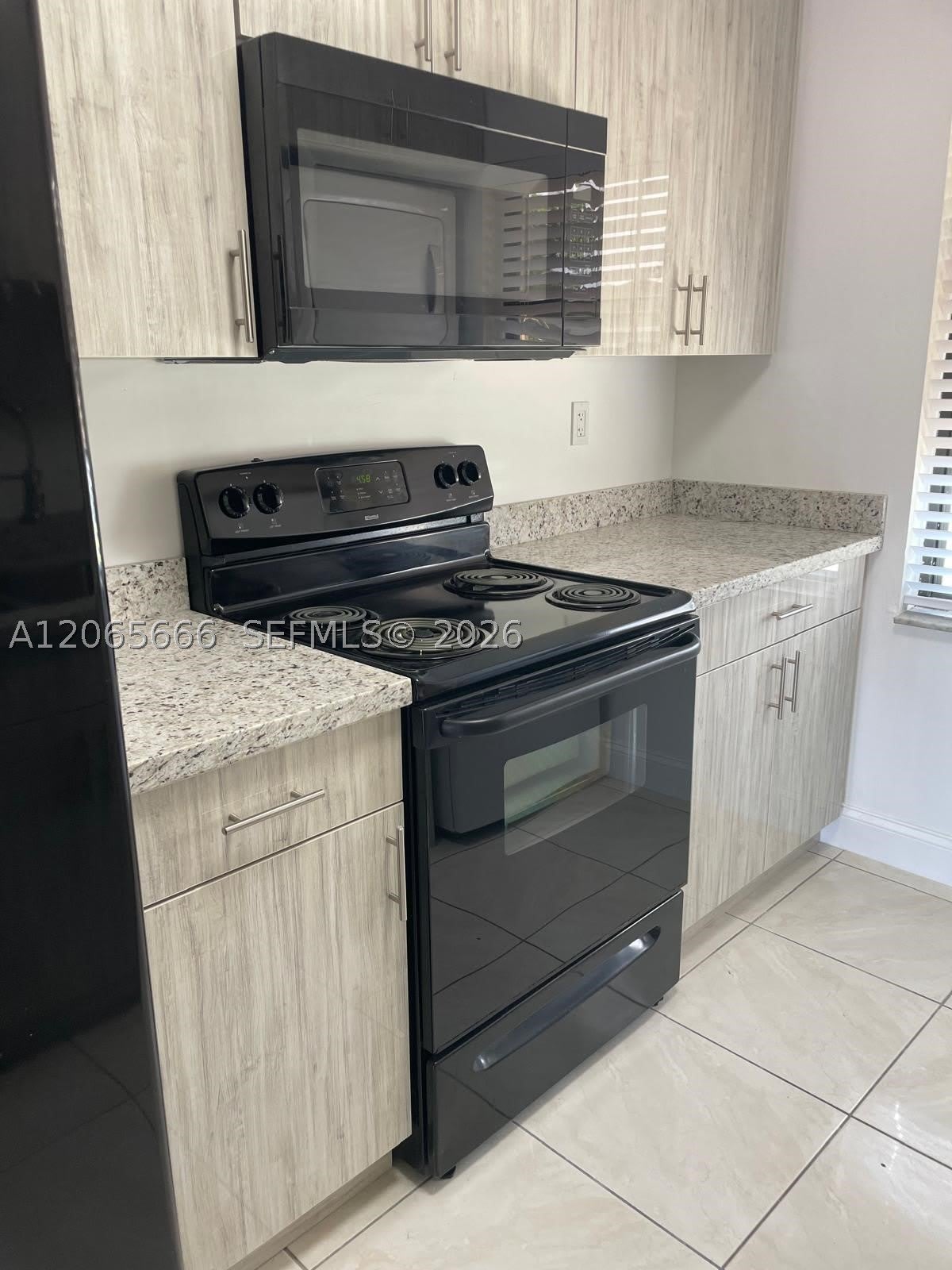 13808 SW 54th St – photo 5