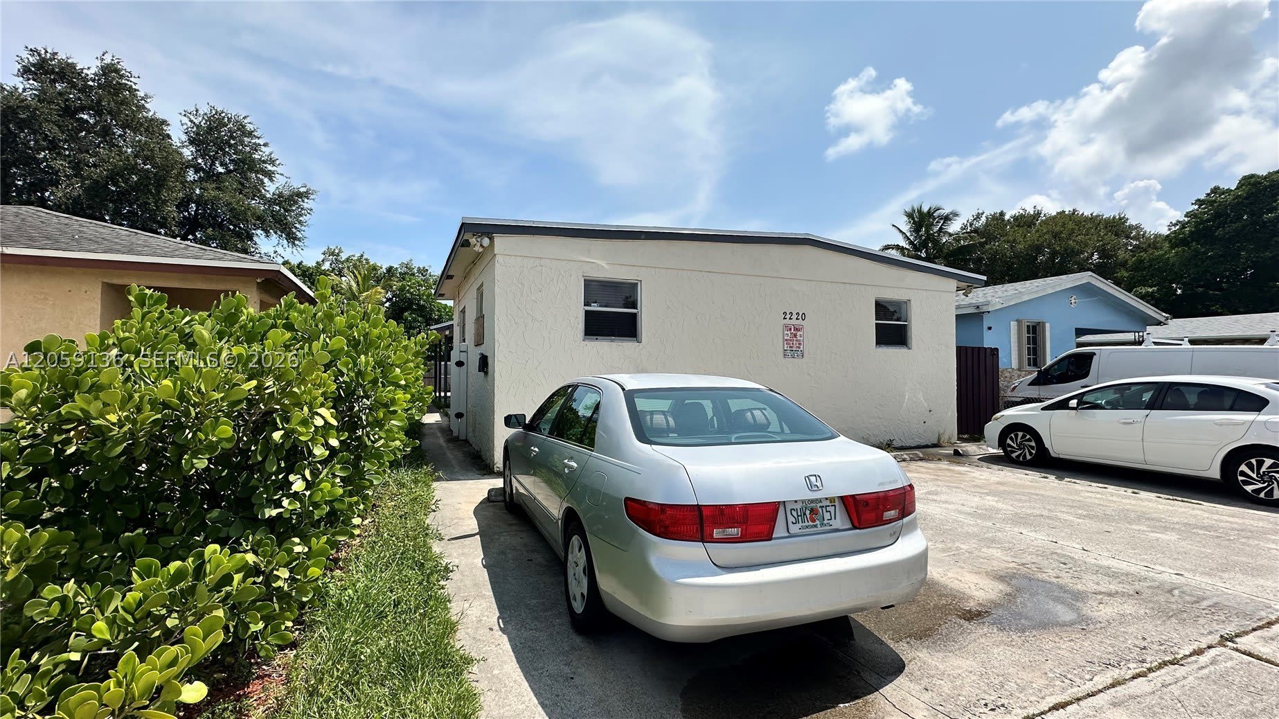 2220 Charleston St – photo 1