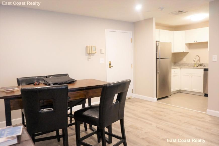 404 Langley Rd. – photo 4