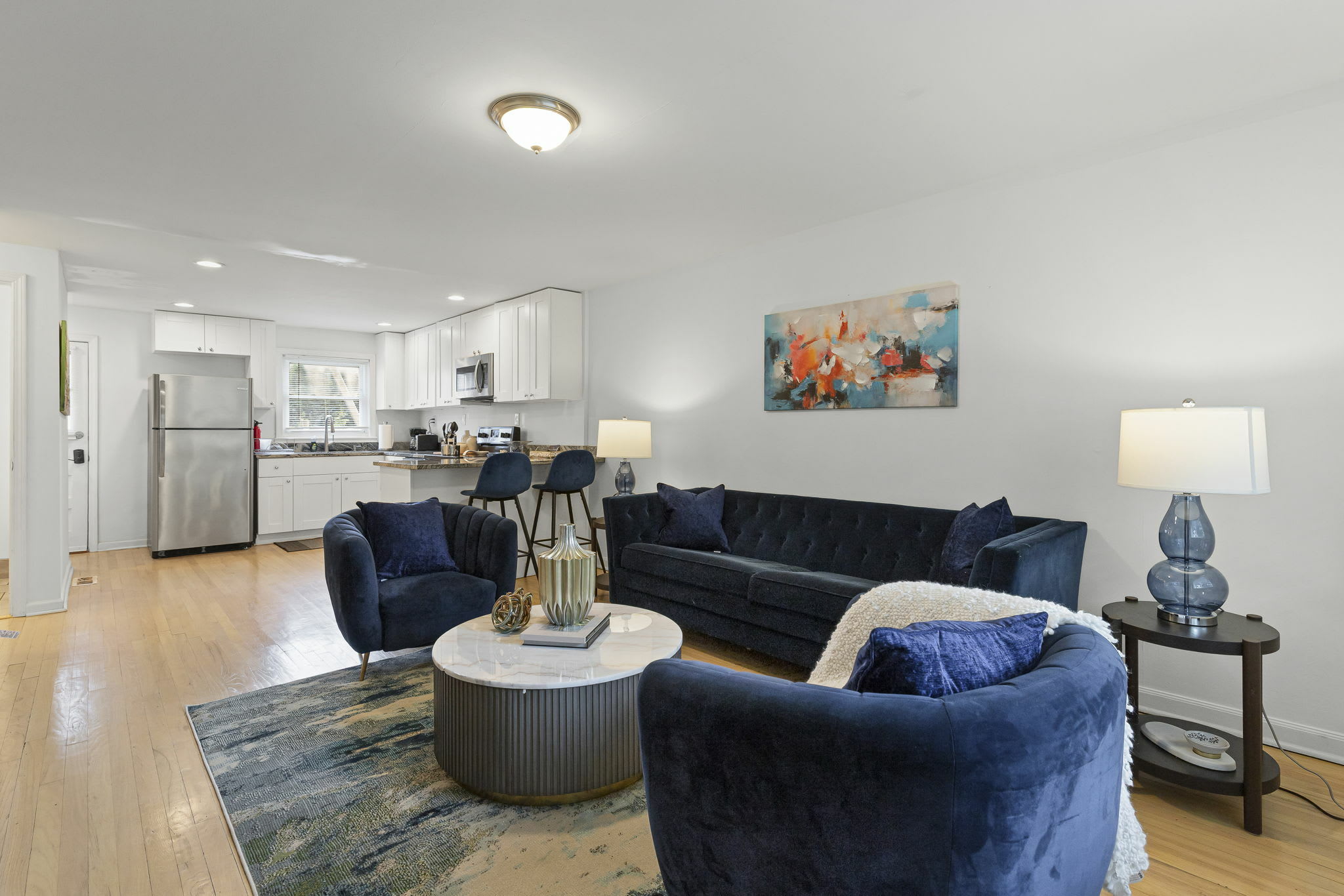 1011 West 38th Street – photo 2