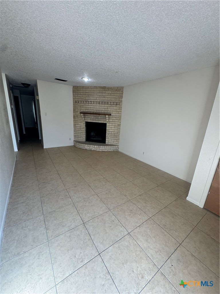 213 Versailles Street – photo 4