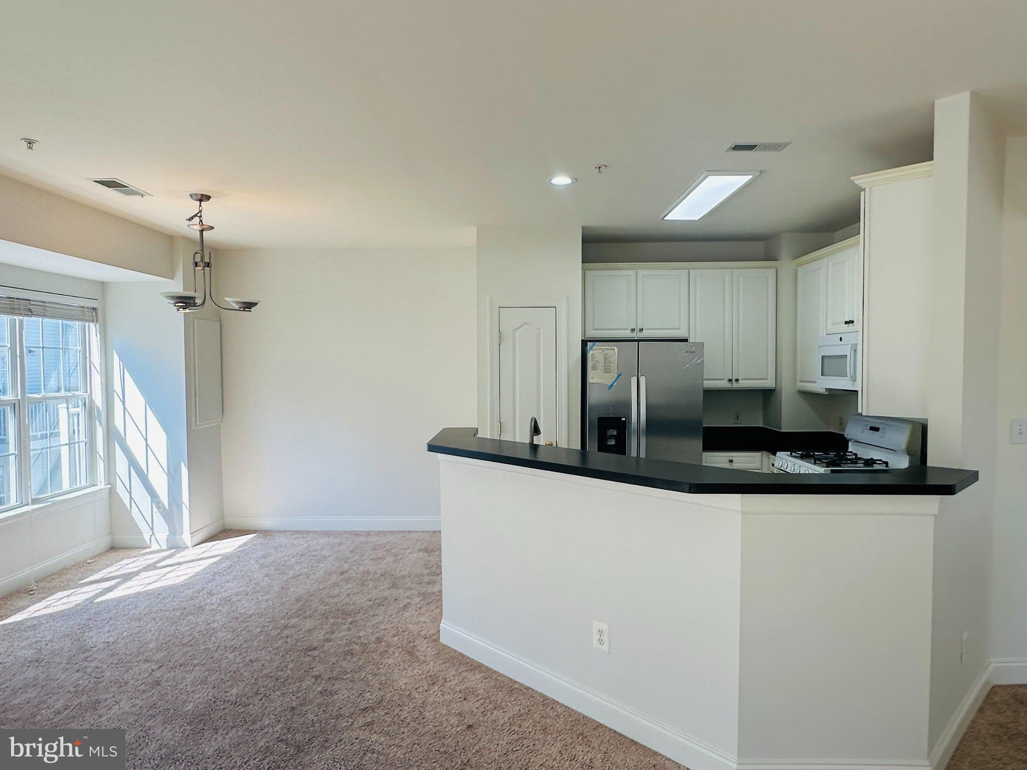 262 FOUNTAIN GREEN Lane – photo 5