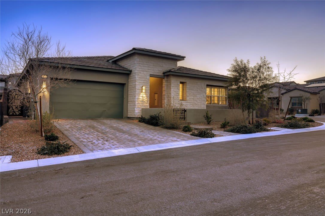 11729 Belorado Avenue – photo 2