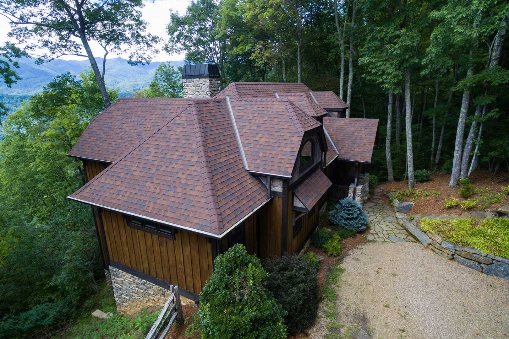 Beautiful Mountain home in Balsam Mountain Preserve Community $3500 a month with year-long lease – photo 5