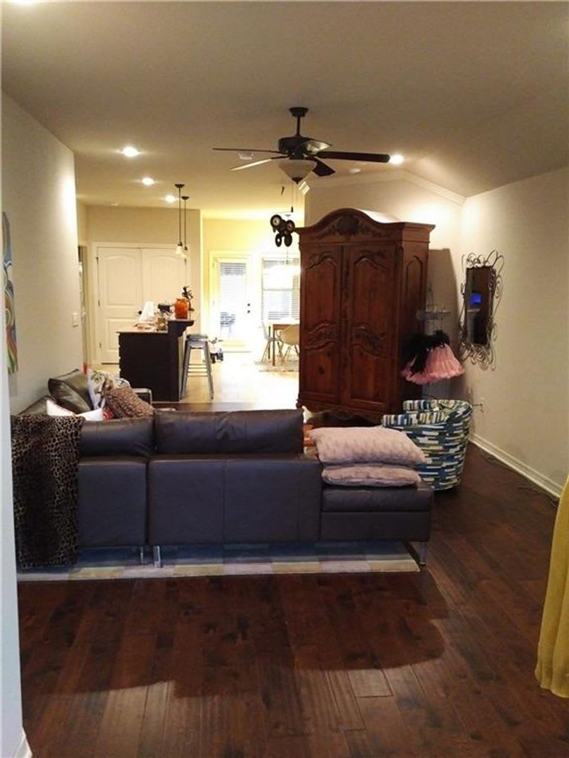 Nice Home in middle of Fayetteville – photo 4