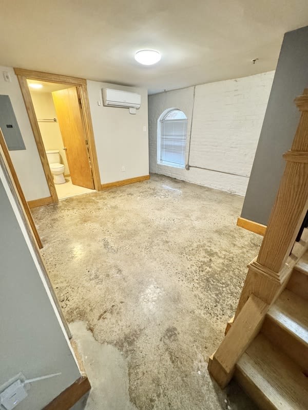 114 Virginia St – photo 3