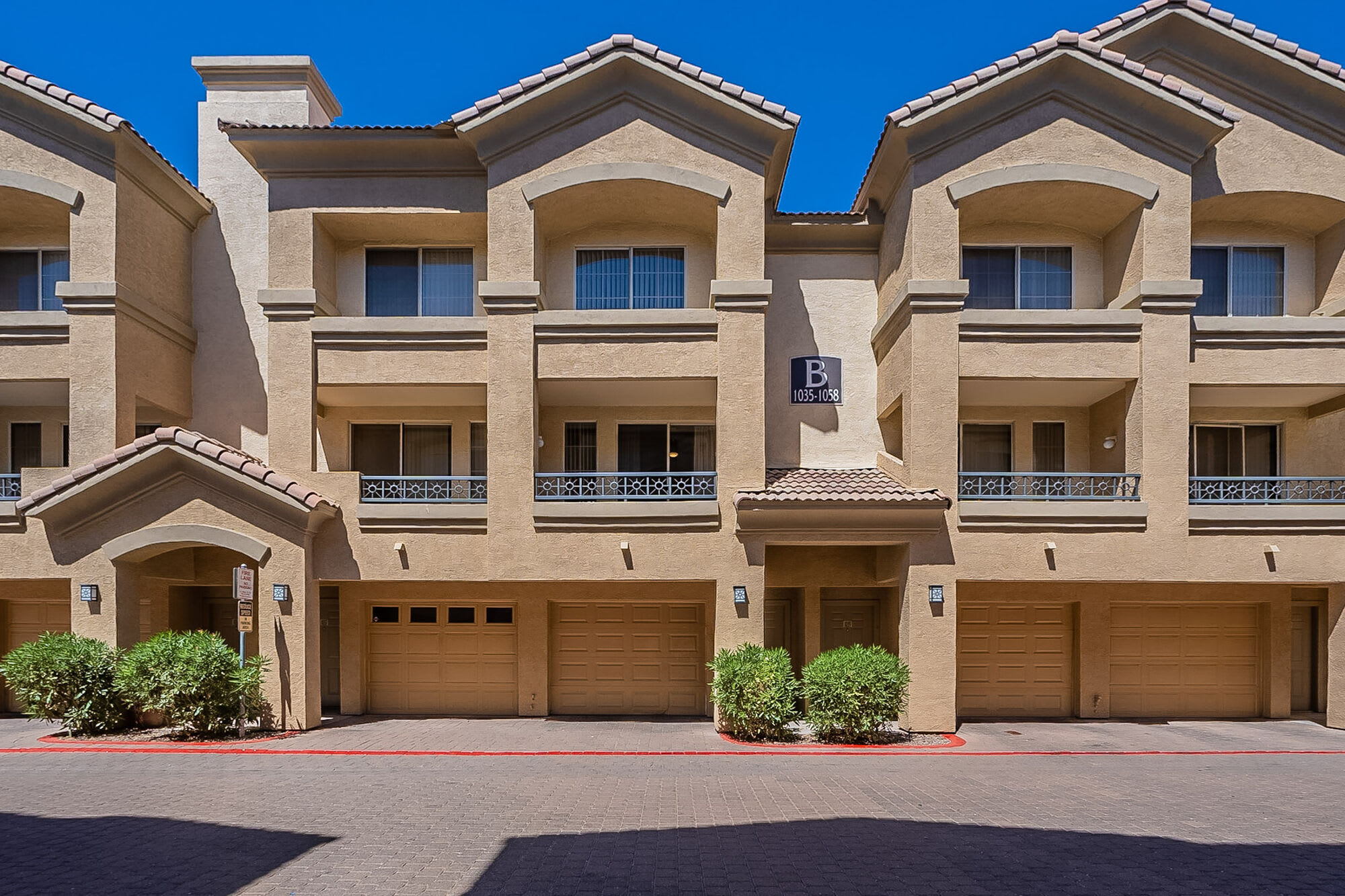 Palazzo Townhomes – photo 3