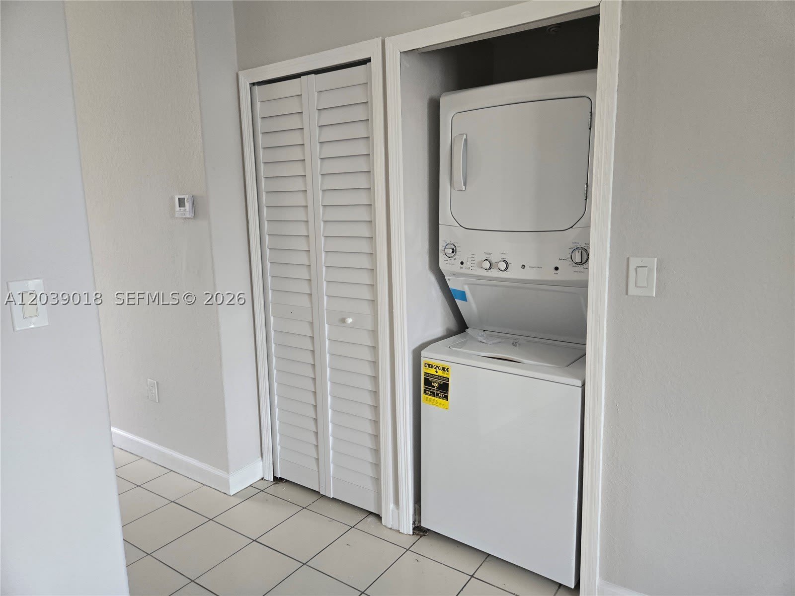 2460 SE 16th Ter – photo 3