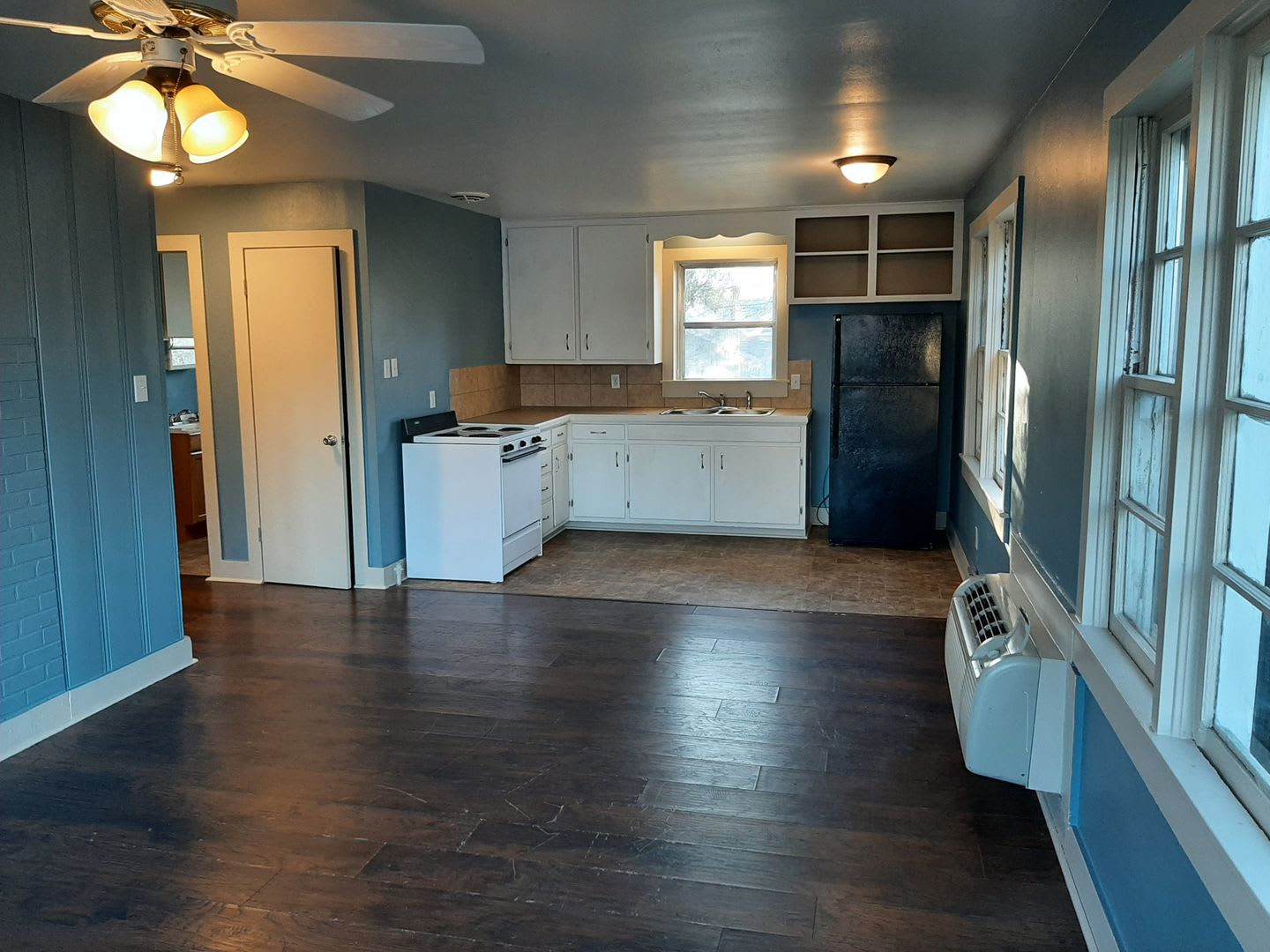 2 Br/1 Ba Vertplex, 609 Oak St. B in Searcy ($720/mo, water-garbage incl.) – photo 5