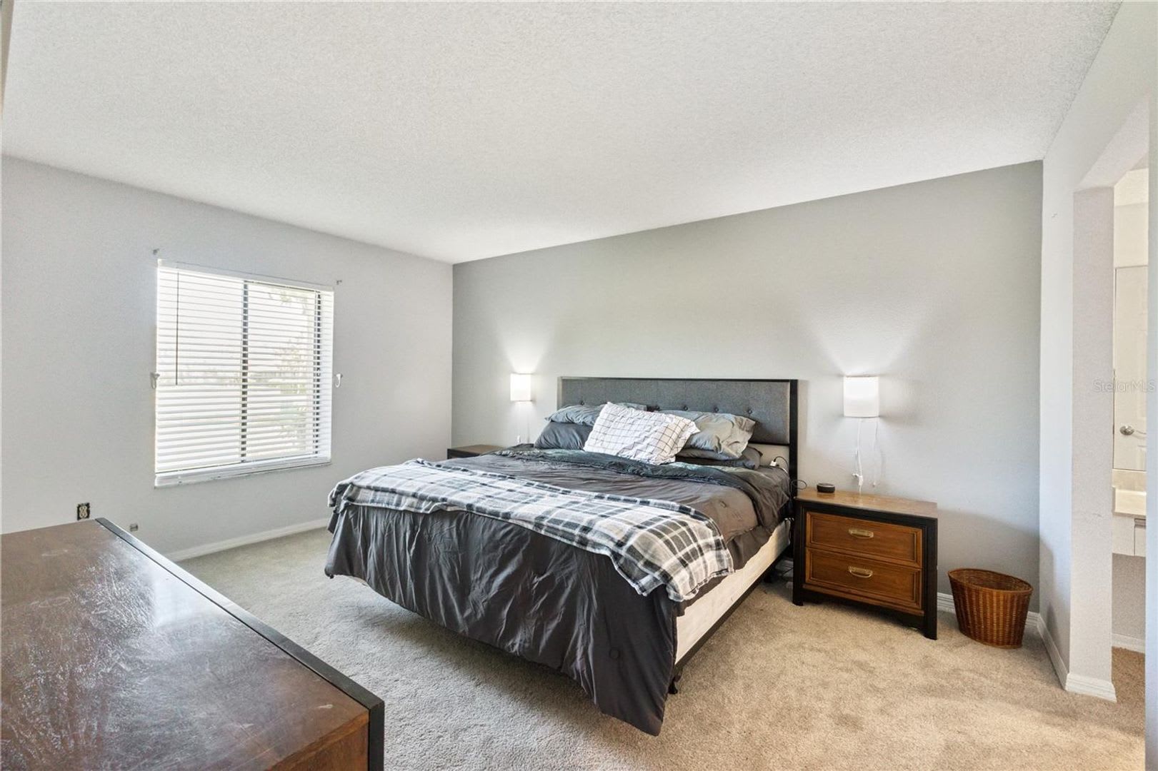 Ideal Sarasota Location! – photo 5