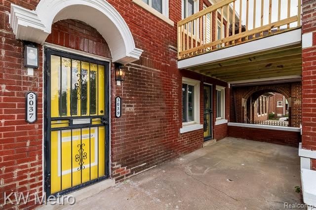 3037 Calvert Street – photo 2
