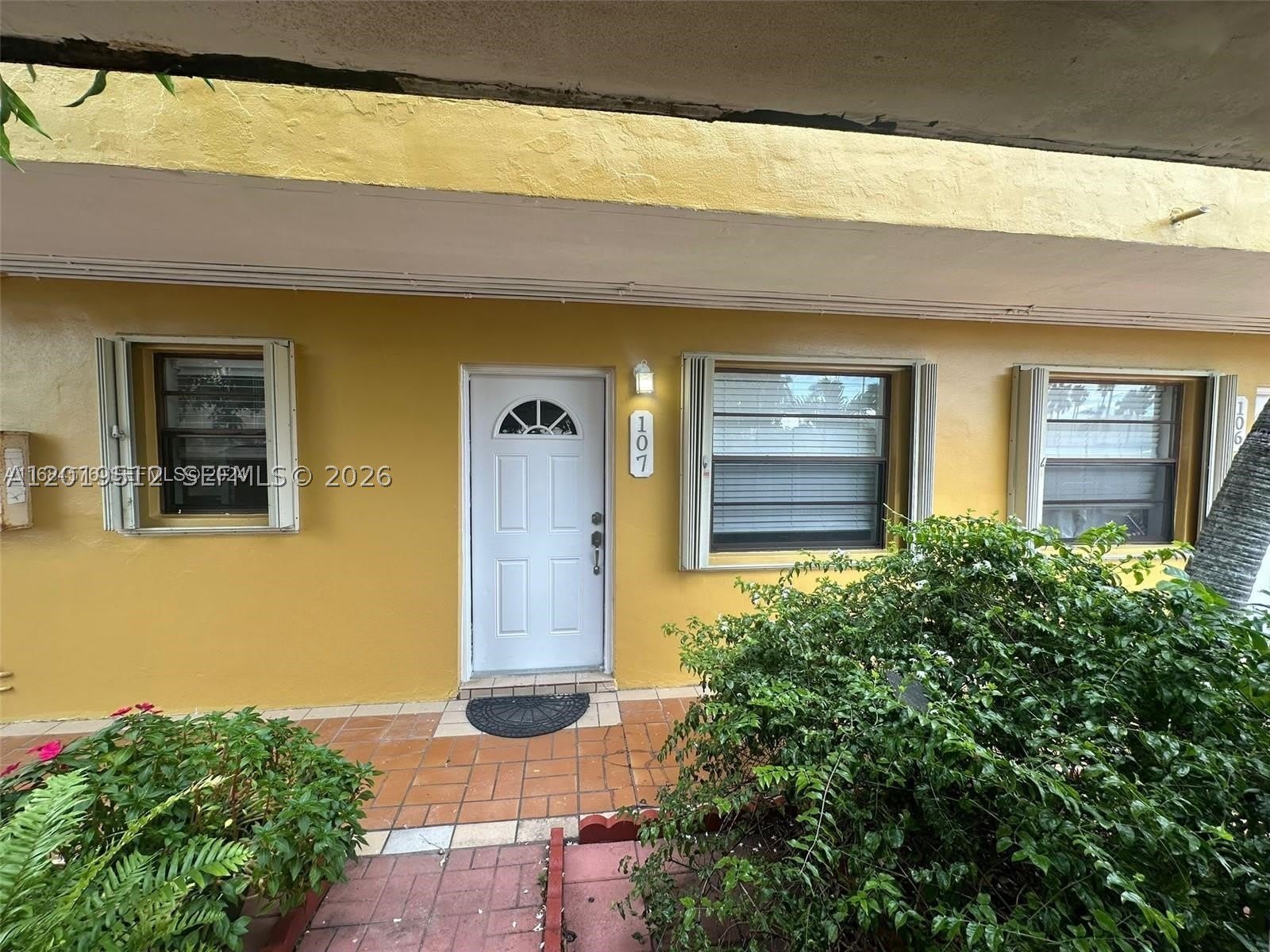 3700 Nw 62Nd Ave – photo 2