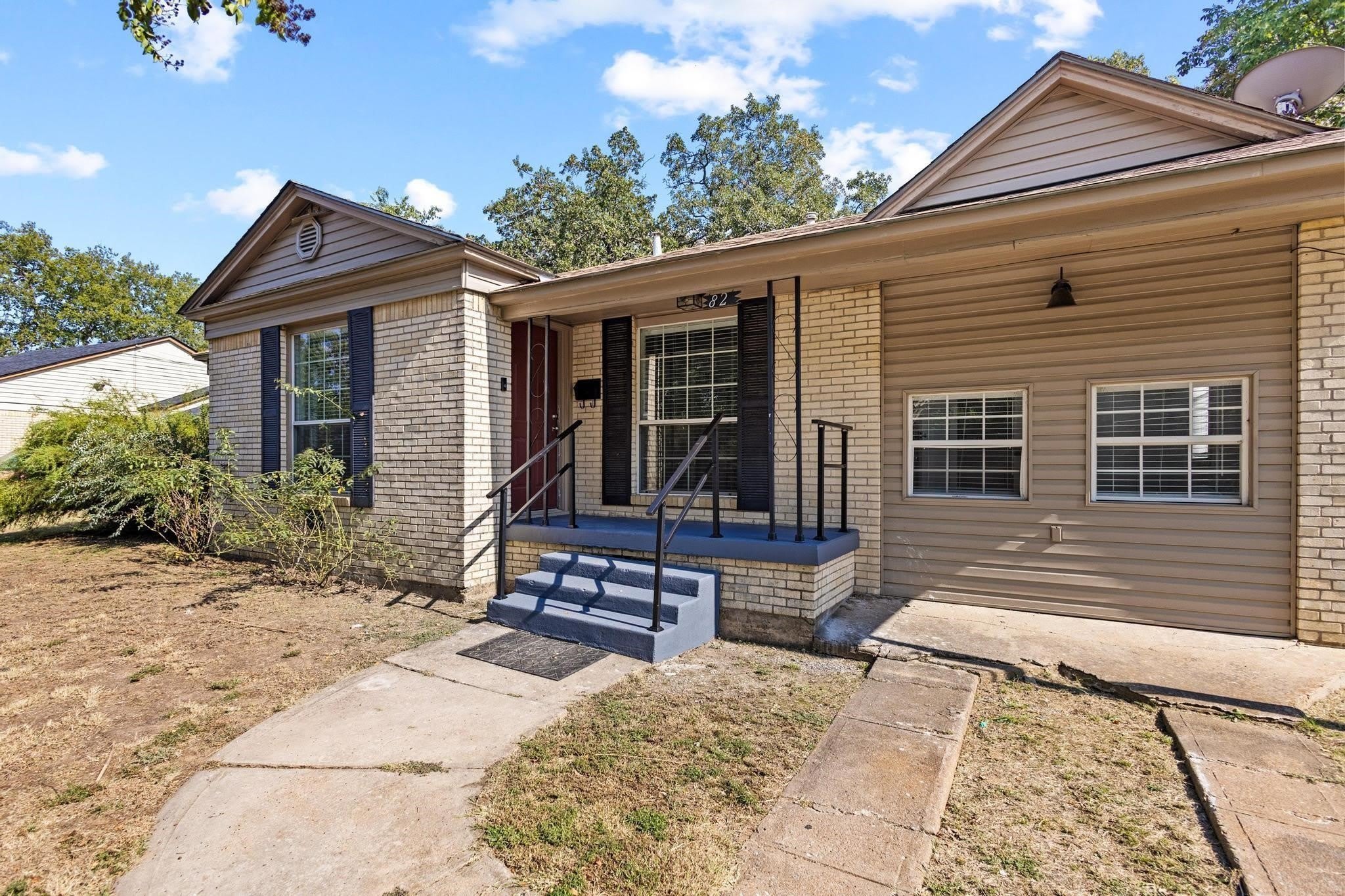 82 Vaughn Drive – photo 1