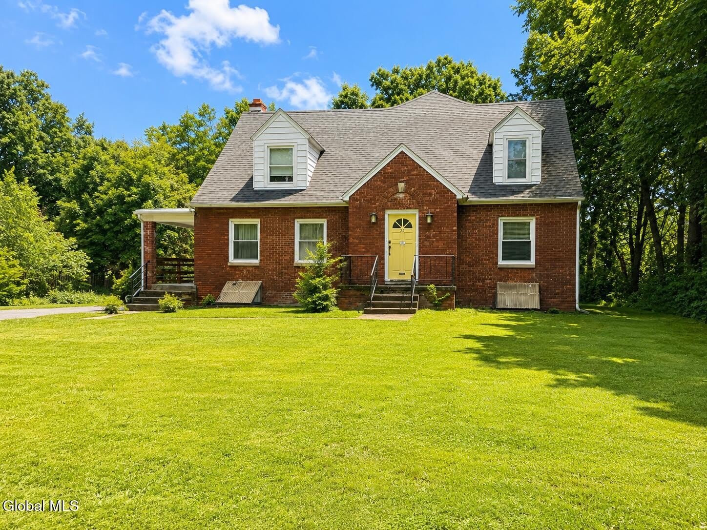 52 Euclid Avenue – photo 1