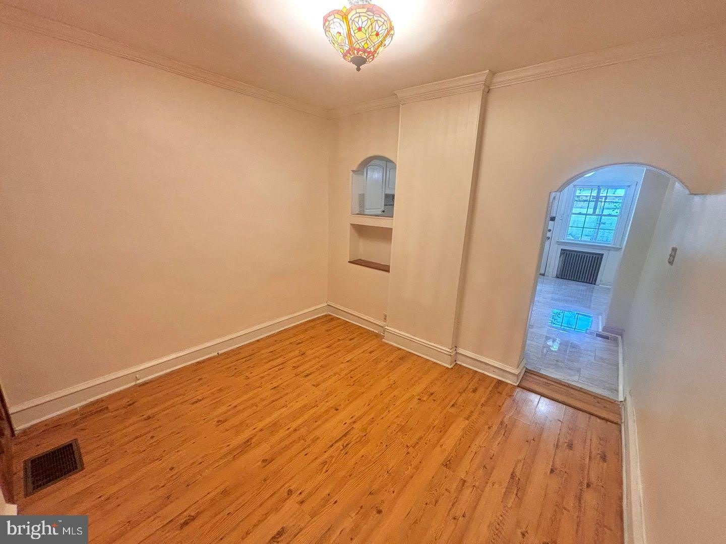 3229 ALMOND Street – photo 4
