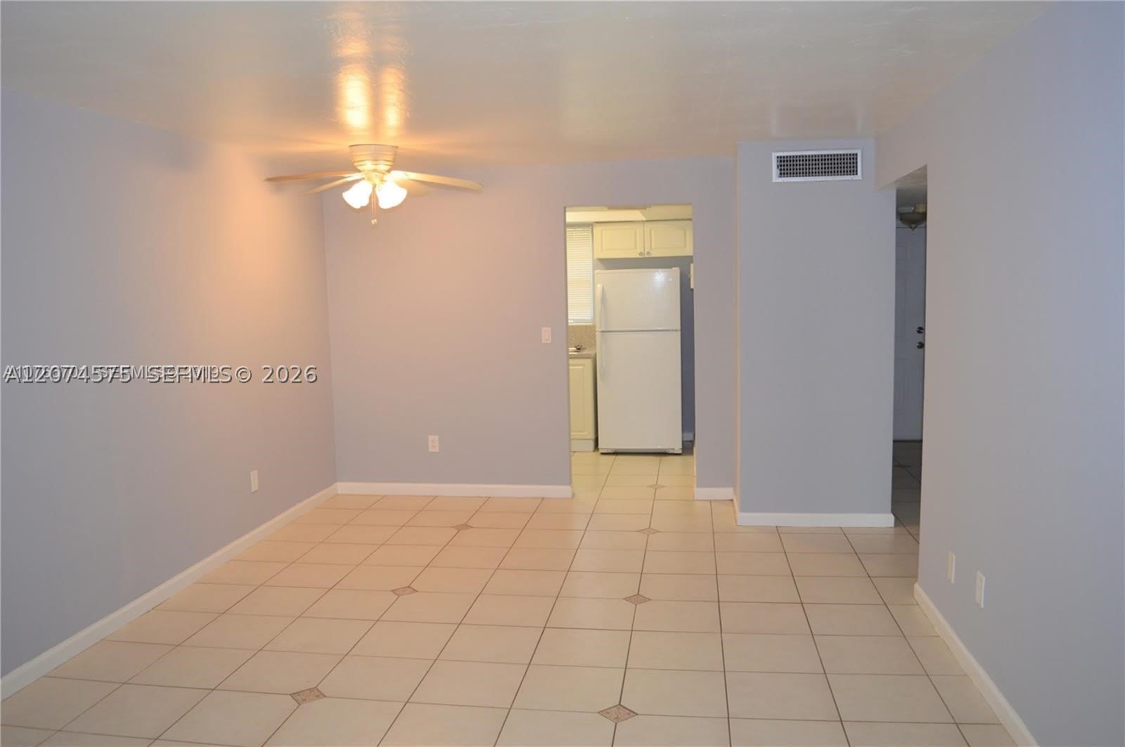 1370 NE 119th St – photo 3