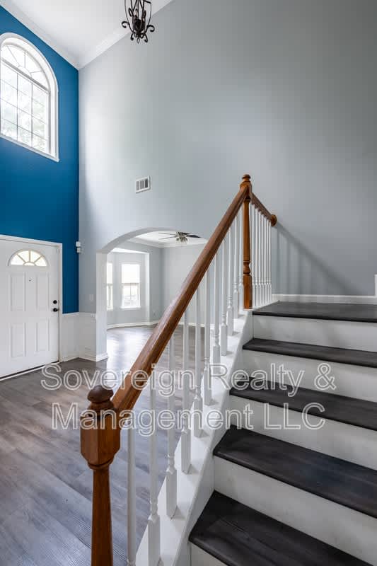 7702 Parkside Dr – photo 3