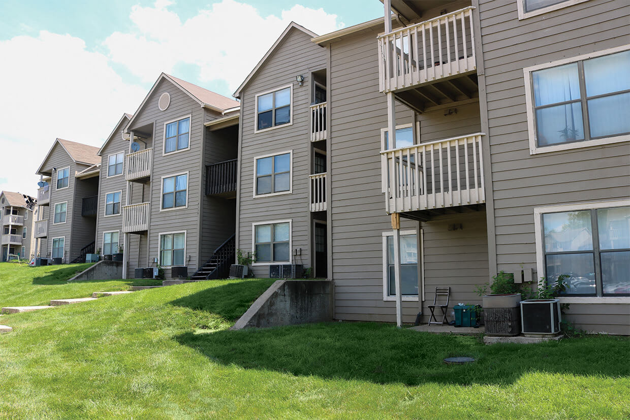 Canyon Creek Apartments – photo 4