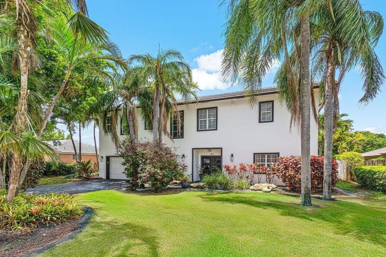 783 Toledo Drive – photo 3