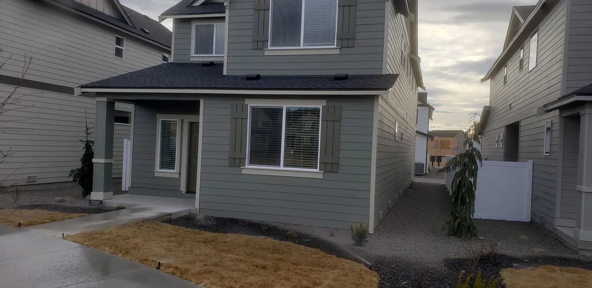 Liberty Lake 4 Bed 2.5 Bath home built 2022 with all the amenities. Ready this summer – photo 2