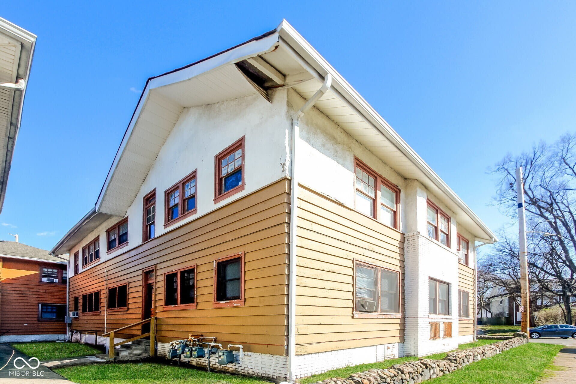 634 E 37Th Street – photo 3