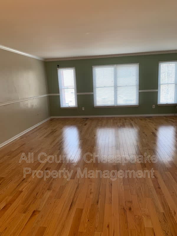 949 Whispering Ridge Ln – photo 3