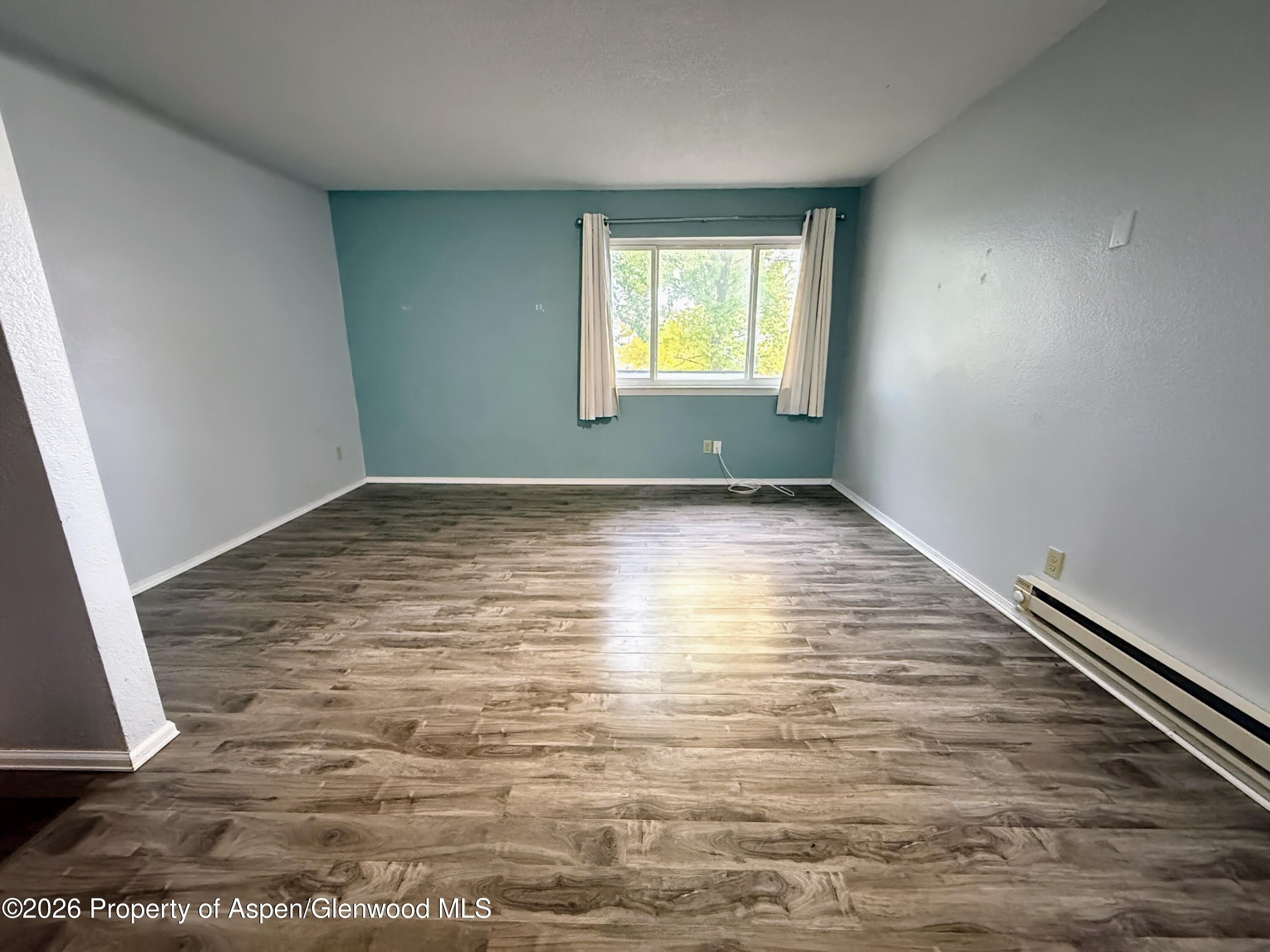 1012 E 7th Street – photo 2