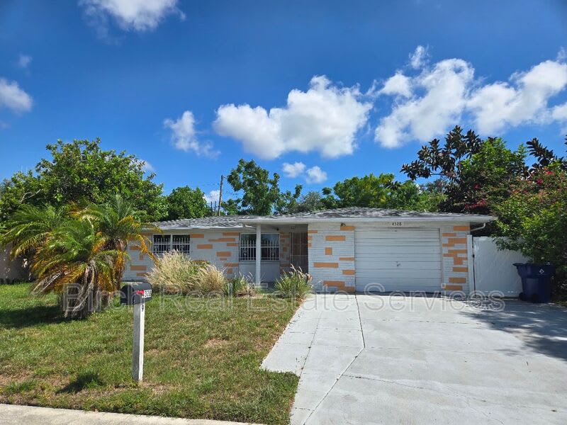 4328 Baden Dr – photo 1