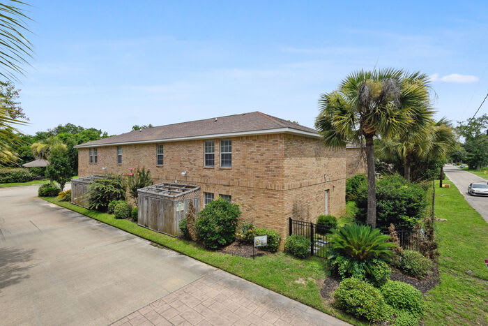 477 Tegarden Road – photo 2