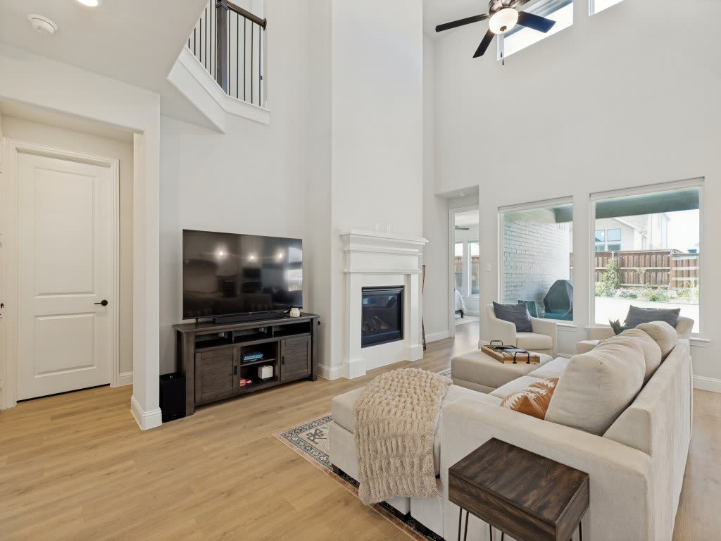 1624 Goldenrod Drive – photo 3
