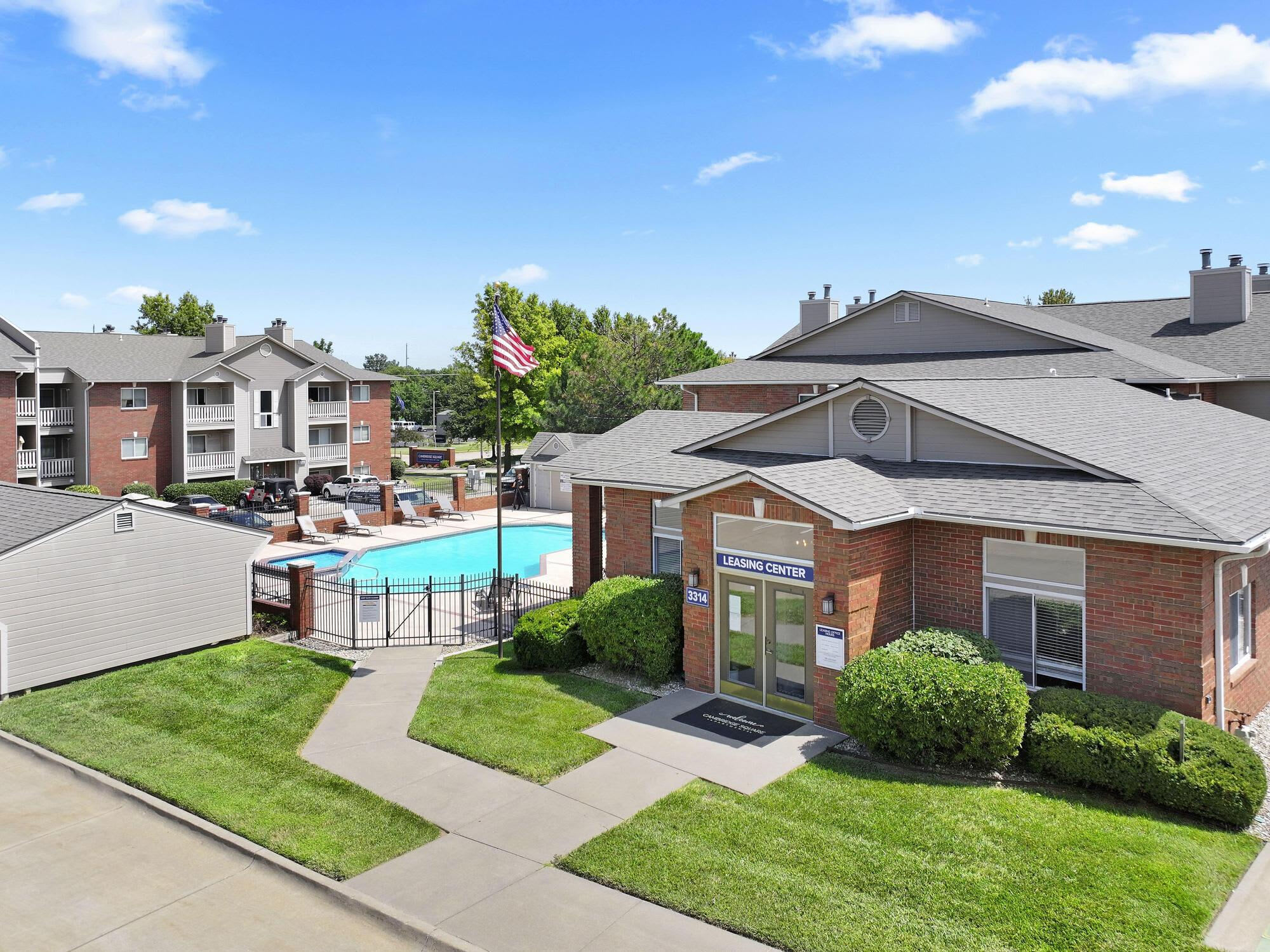 Cambridge Square Apartments – photo 1
