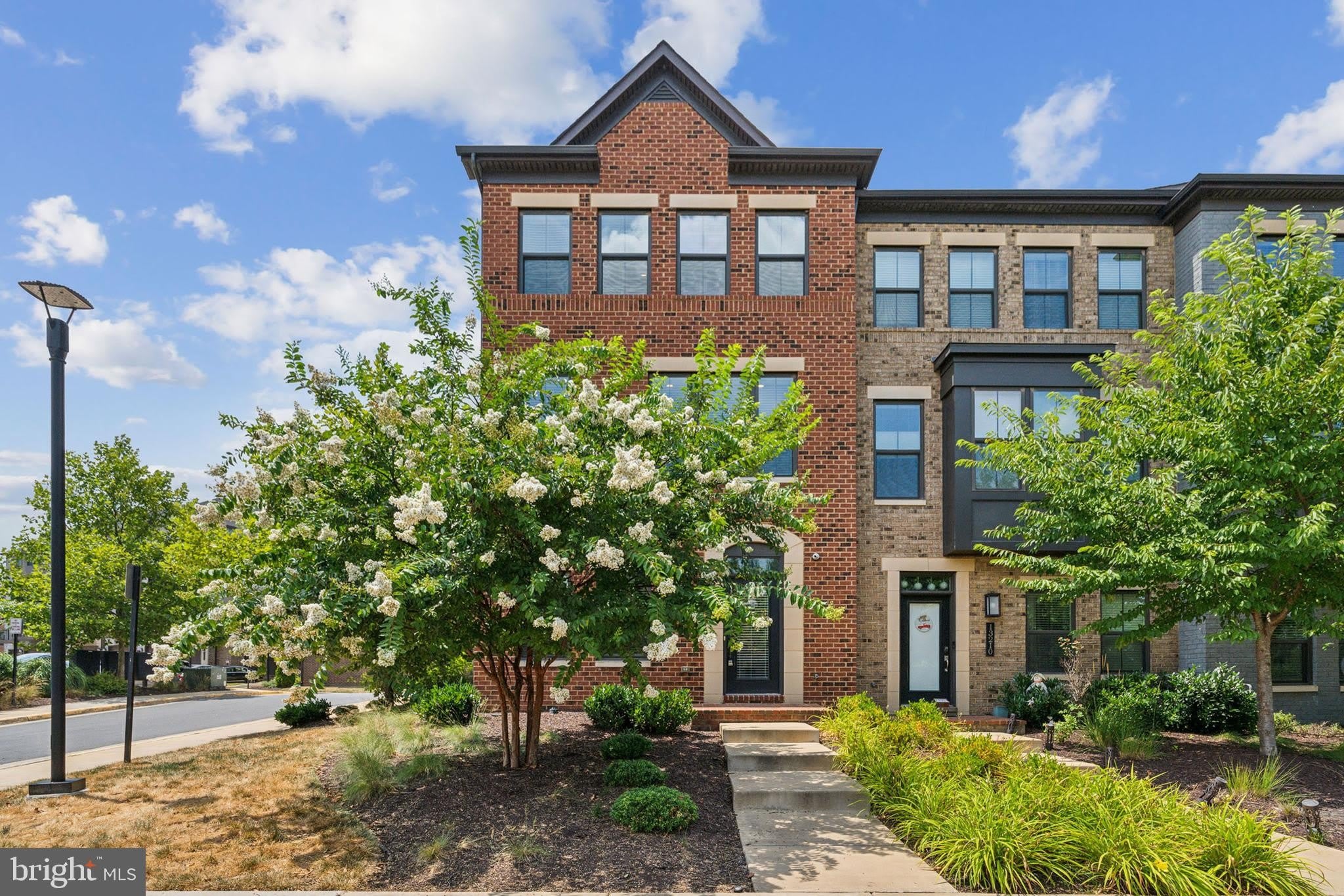13212 WOODLAND PARK Road – photo 1