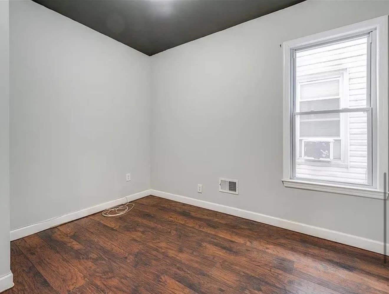36 DWIGHT ST – photo 5