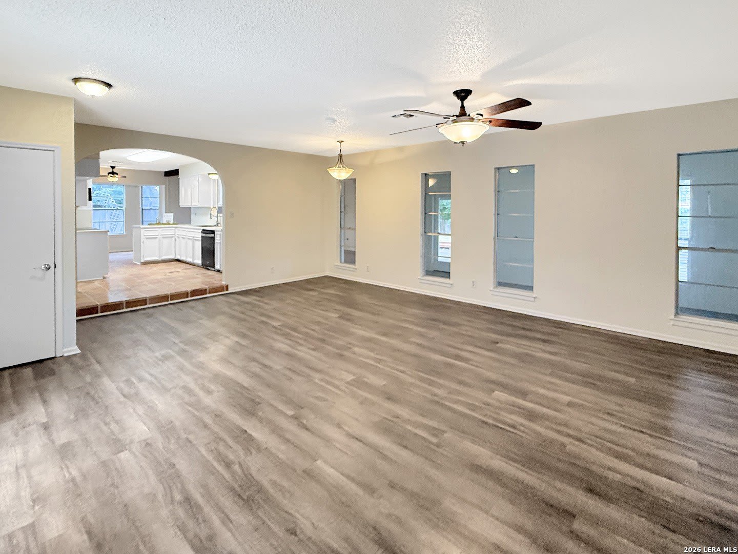 14707 Chimney Way – photo 4