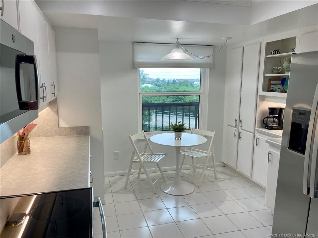 2491 NE Ocean Boulevard – photo 5