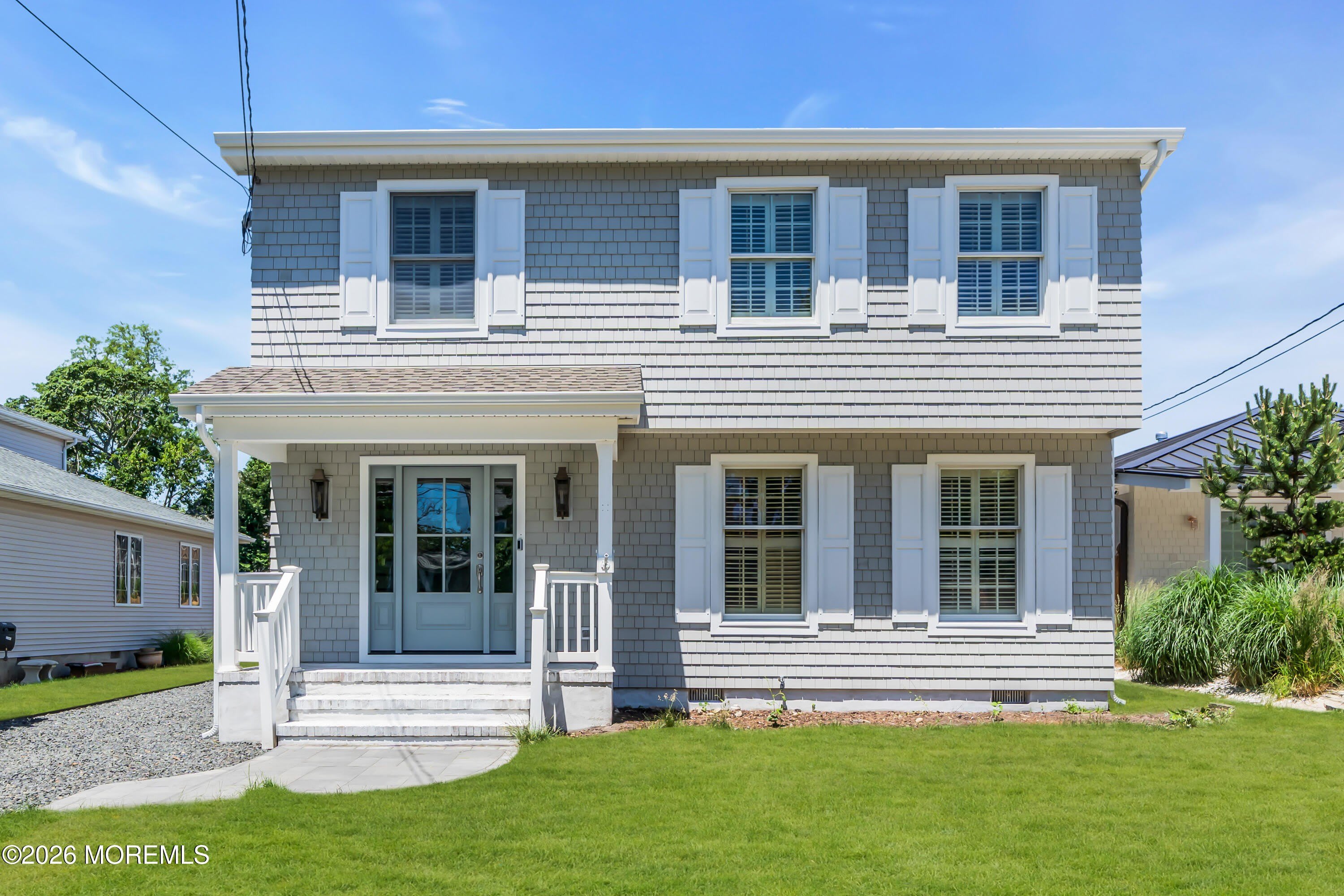 217 Howe Street – photo 1