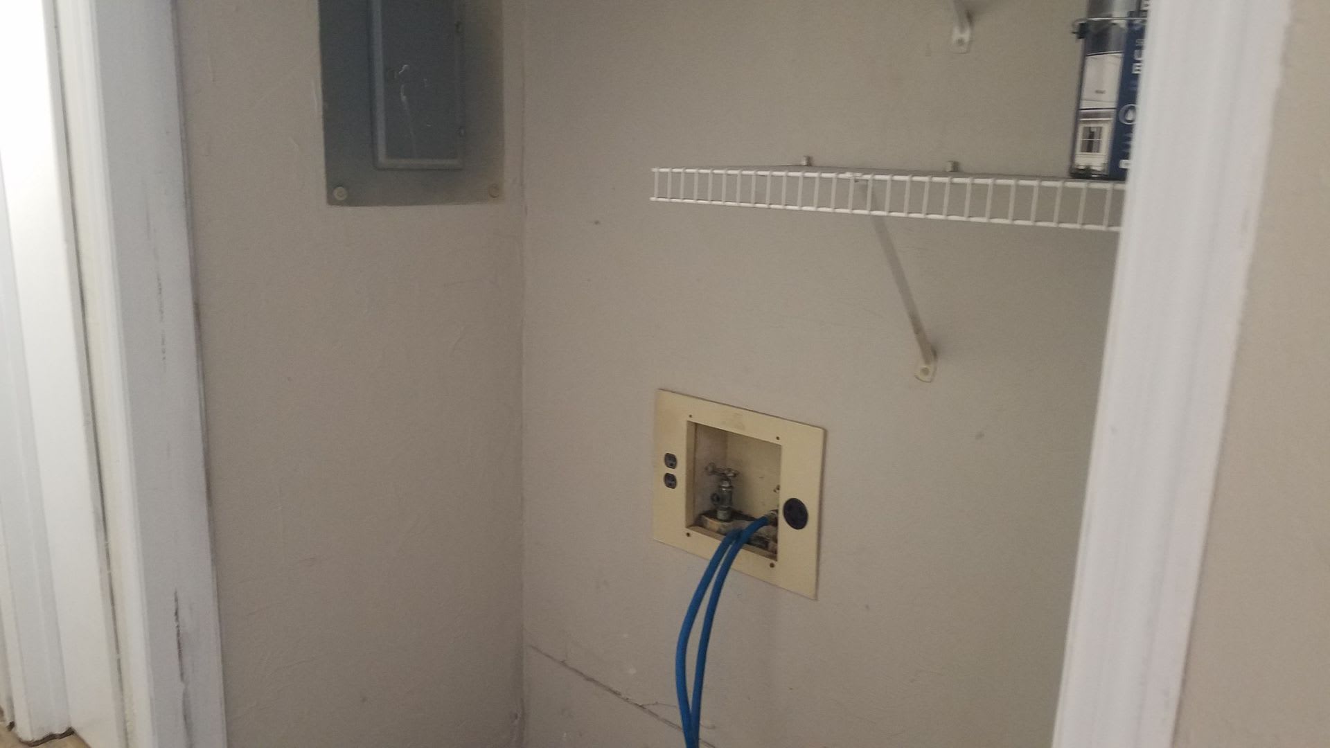 Check Out This 2 bedroom/1 bathroom Duplex! – photo 5