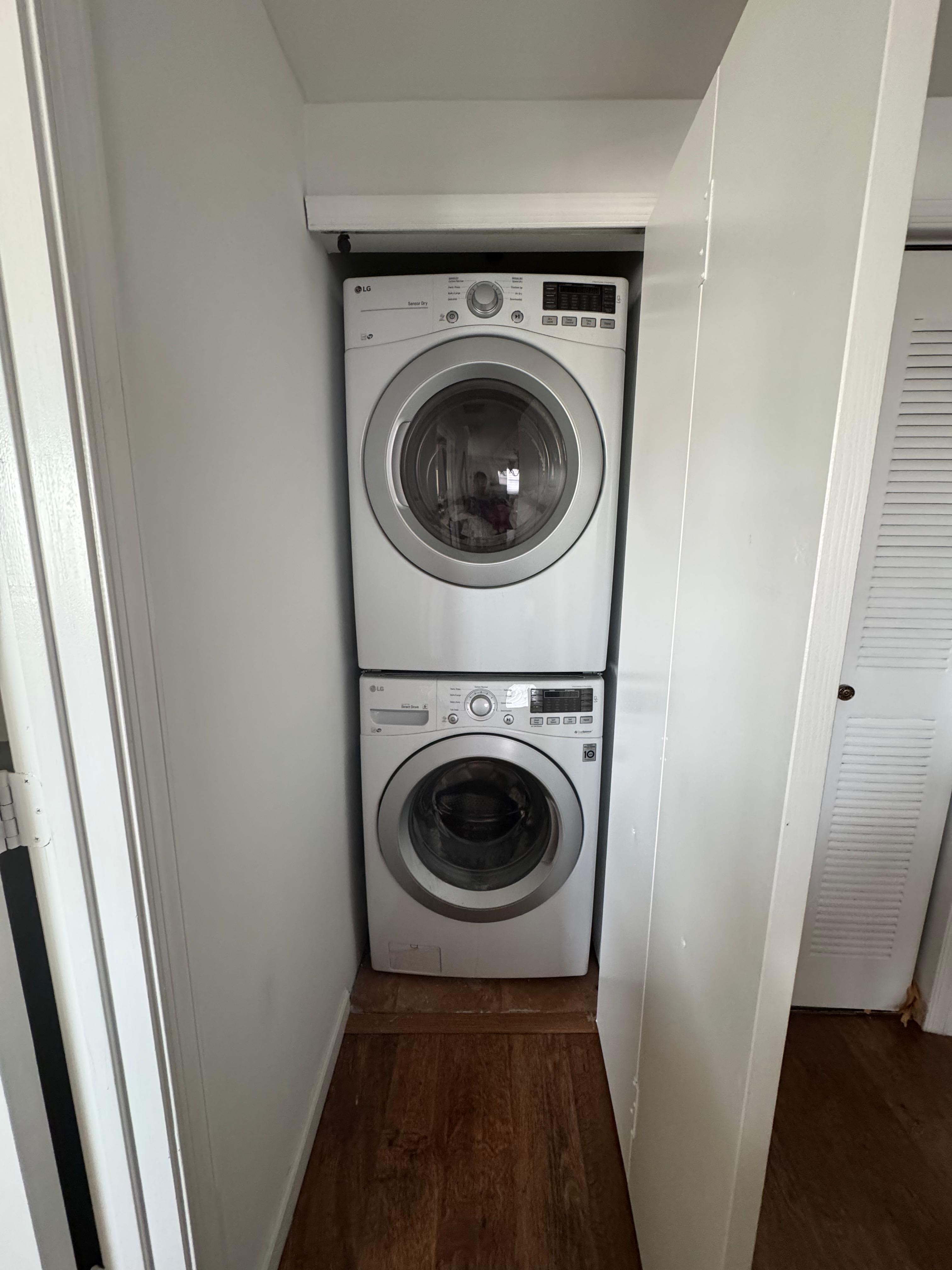 1627 Southwest 37th Avenue – photo 2