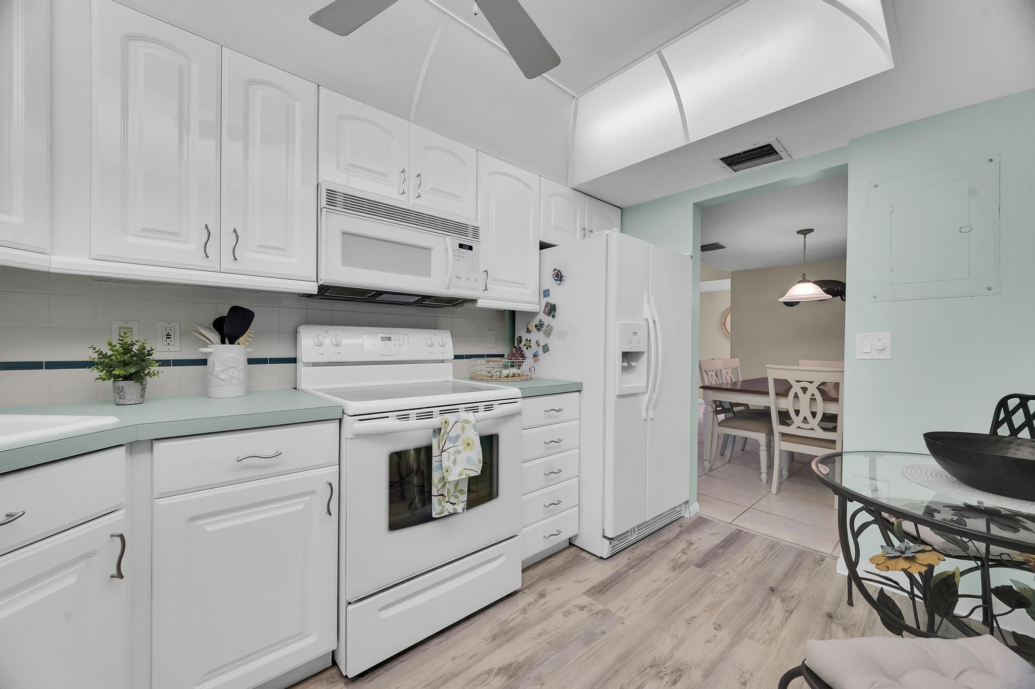 3492 NE Causeway Boulevard – photo 2