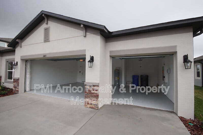 11415 Acacia Grove Ln – photo 2