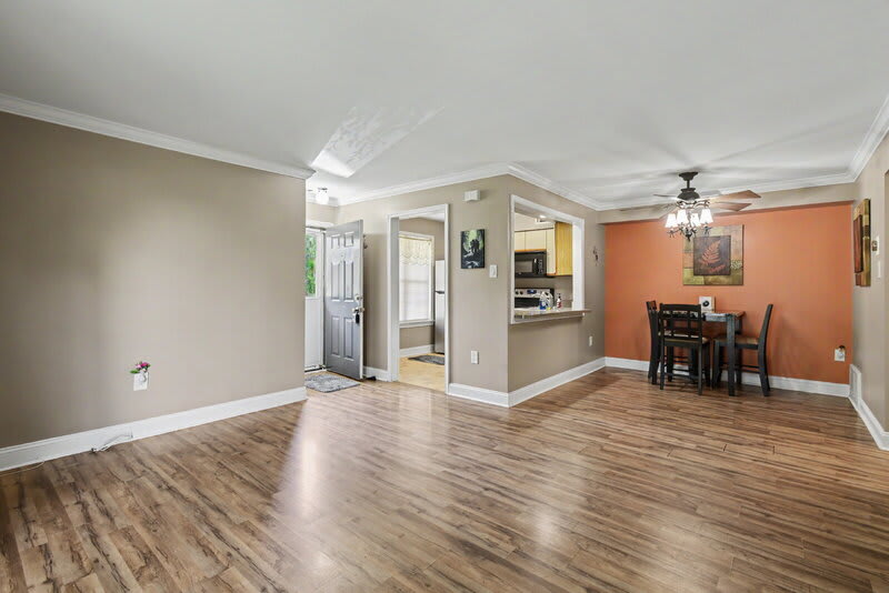 704 E Parker St – photo 5