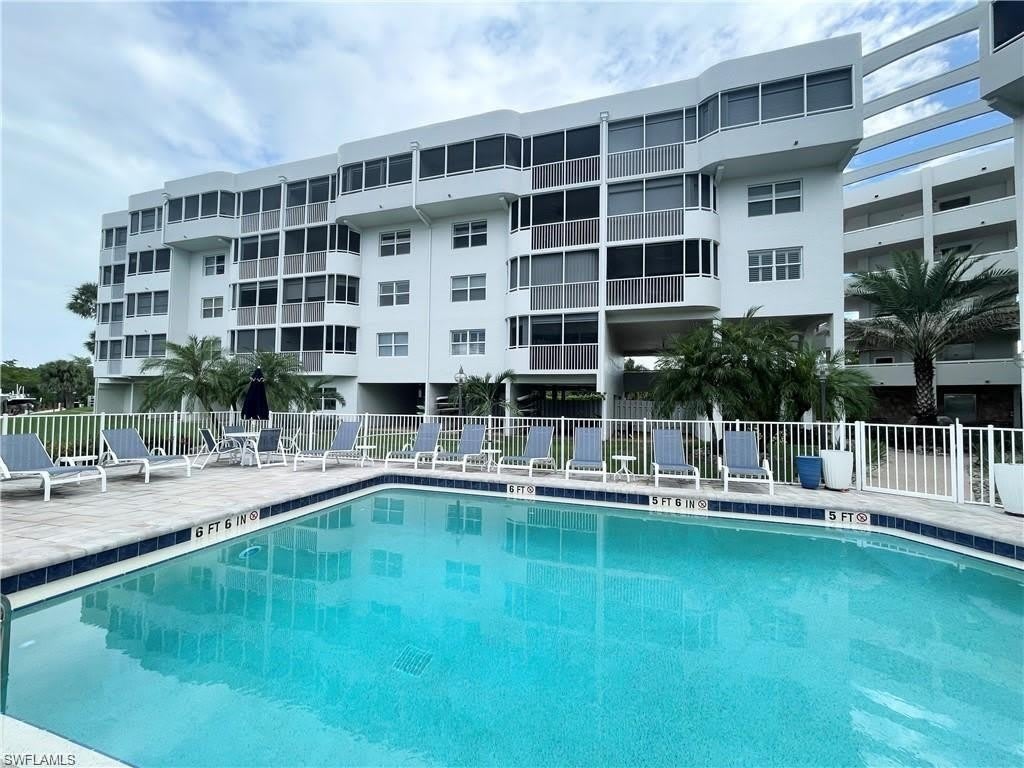 12945 Vanderbilt Dr – photo 2