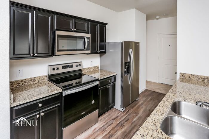 747 Oakhurst Drive – photo 4