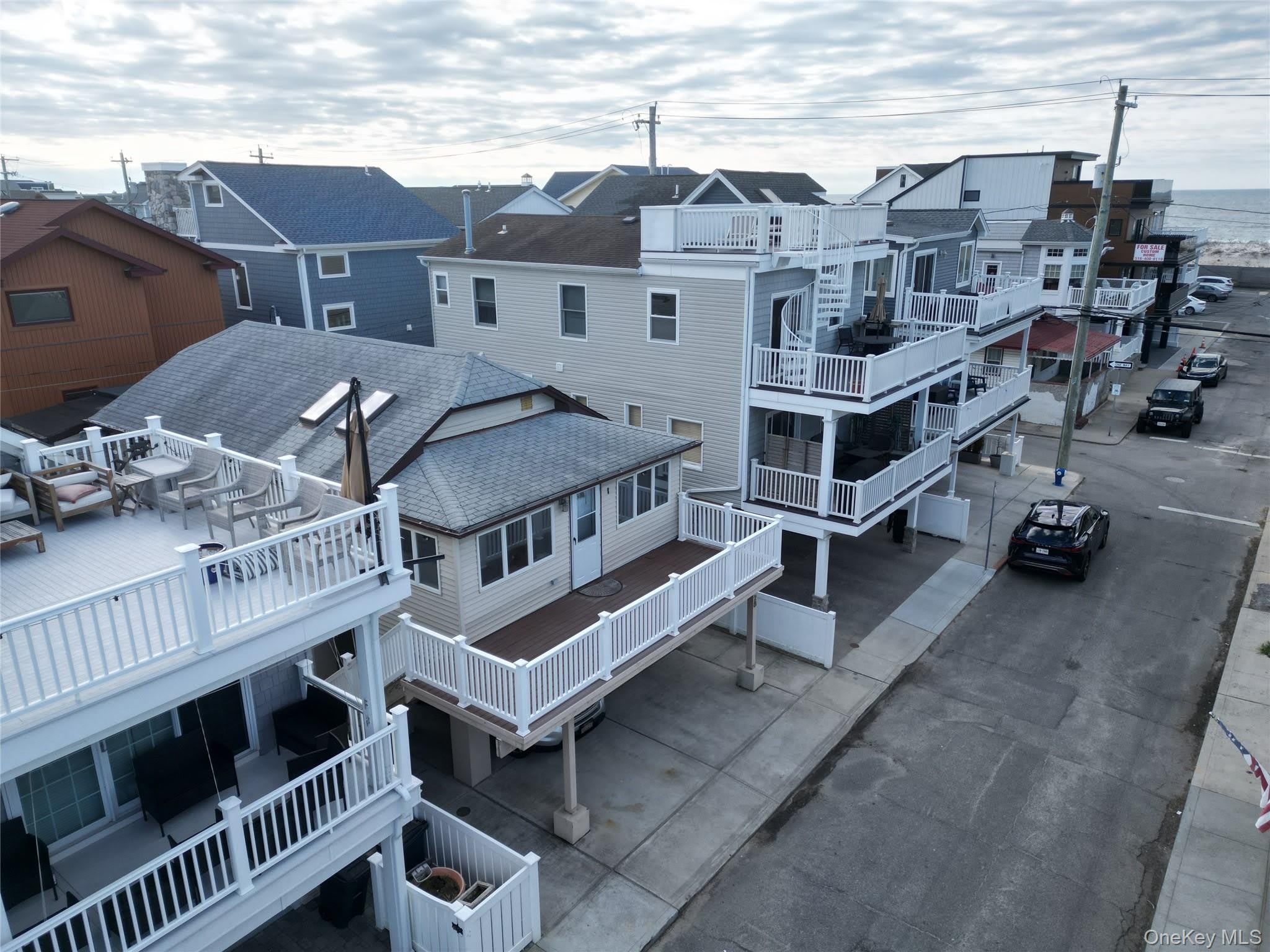 28 New Hampshire Street – photo 2