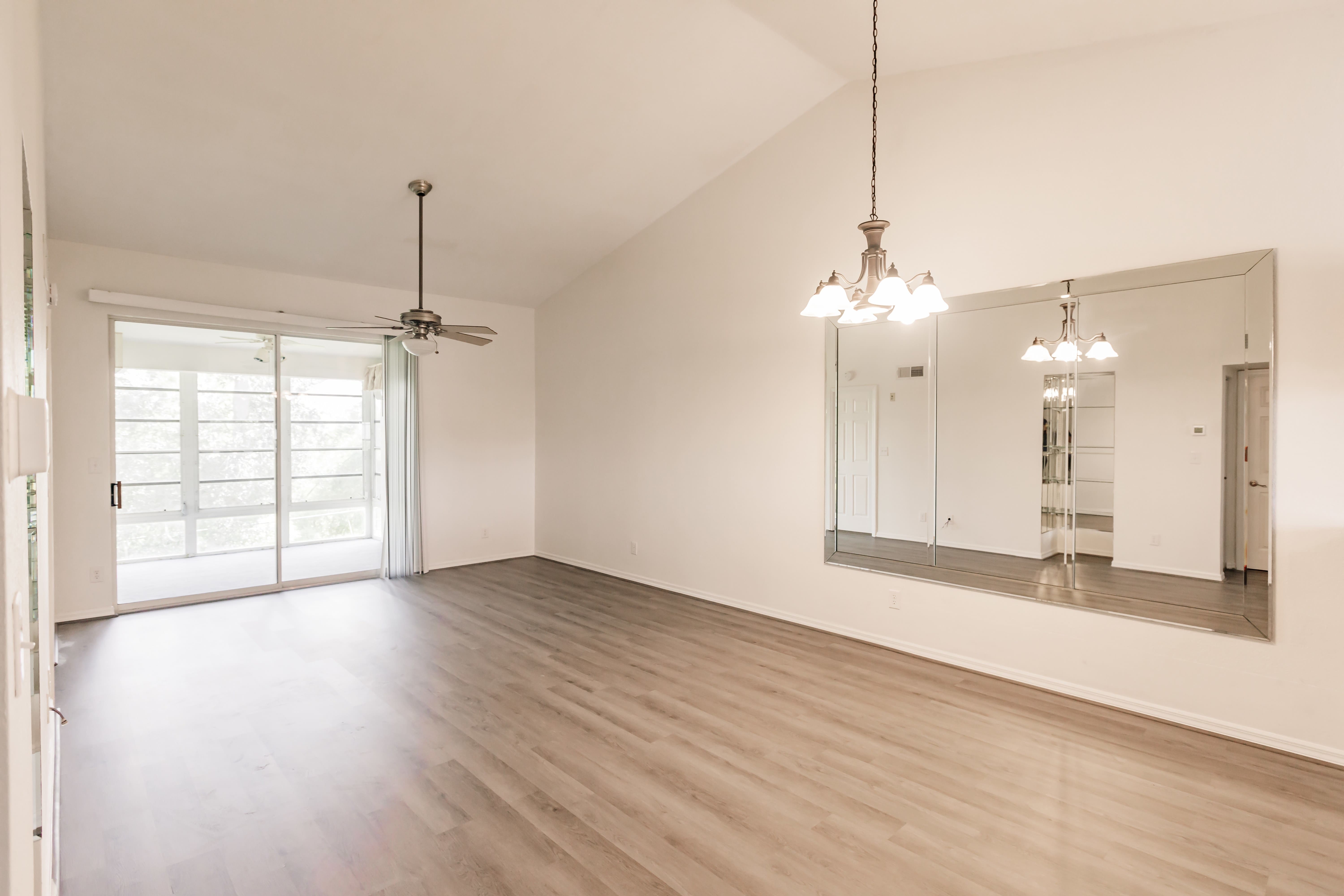 14461 Lakewood Trace Ct Apt 303 – photo 4