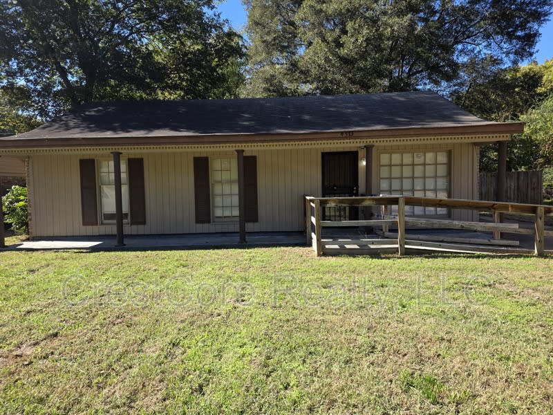 4573 Appleville St – photo 3