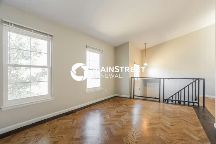 4587 Genoa Street – photo 2