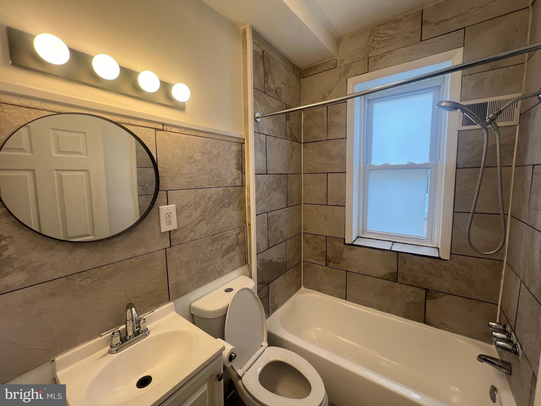 5021 Race Street – photo 4
