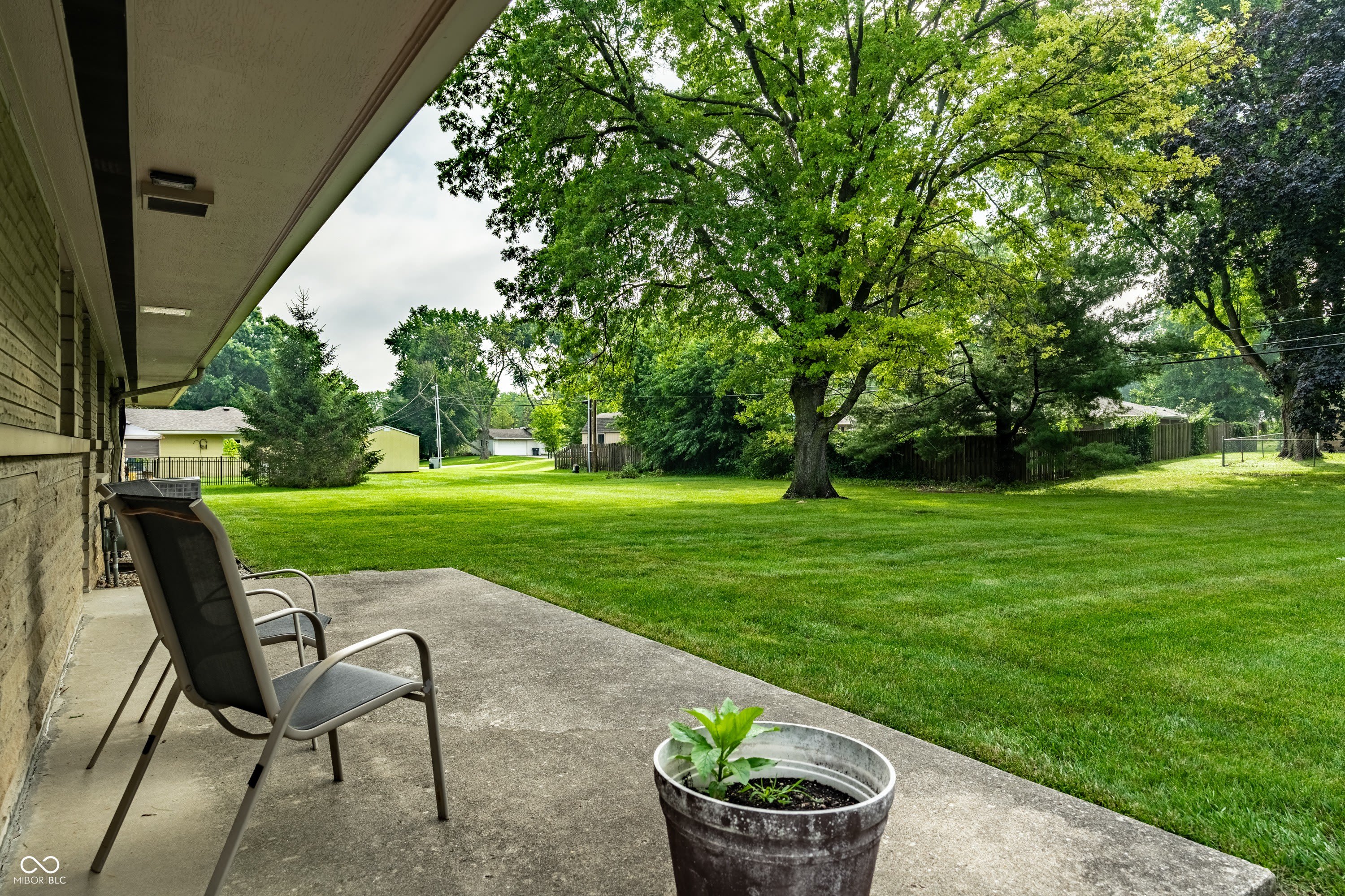 8071 Allisonville Road – photo 3